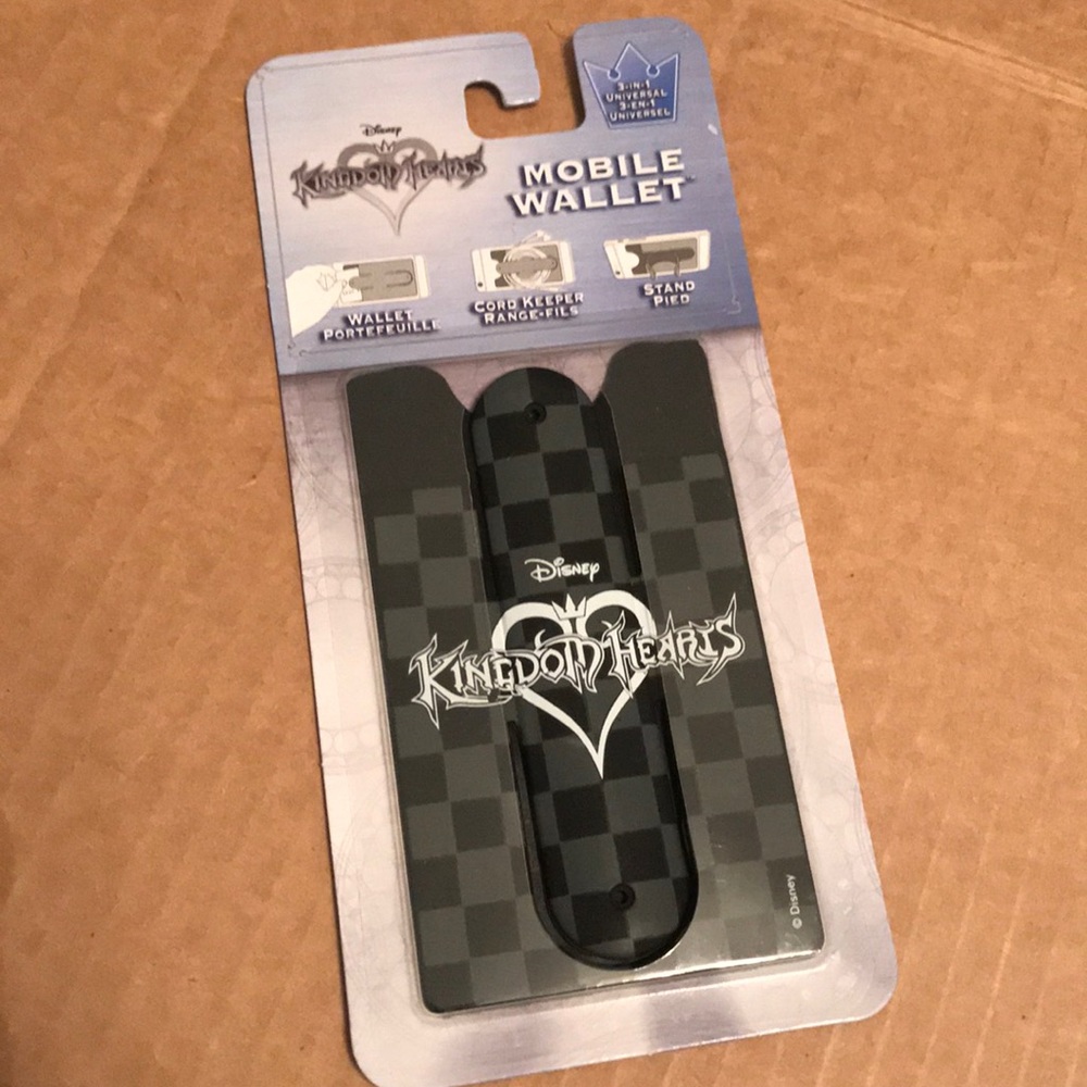 Kingdom hearts phone wallet